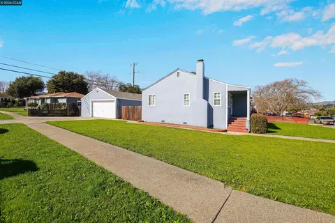 Exterior - 601 Russell St, Vallejo, CA 94591 photo 2 of 19