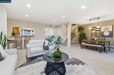 1589 Ashwood Dr, Martinez, CA 94553