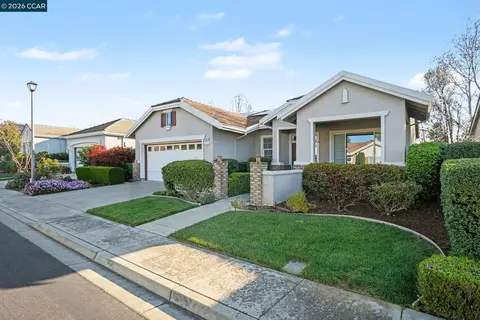 208 Summerset Dr, Brentwood, CA 94513