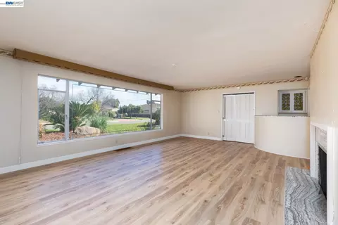 805 Lyon Ave, Sanger, CA 93657 photo 16