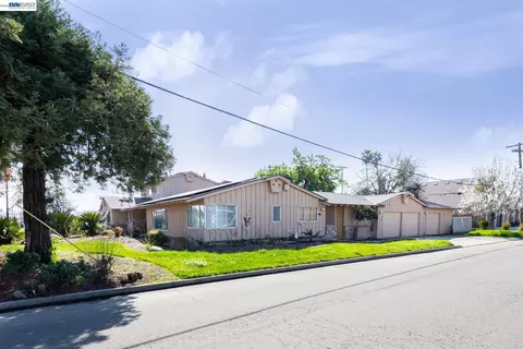 805 Lyon Ave, Sanger, CA 93657 photo 6