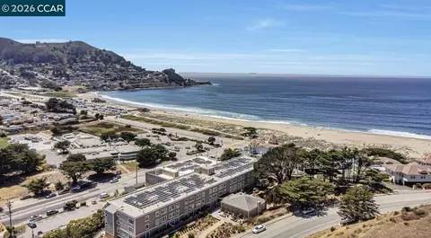 670 Roberts Rd, Pacifica, CA 94044 photo 3