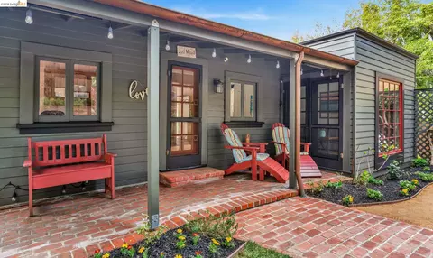 1101 Mountain Blvd, Oakland, CA 94611