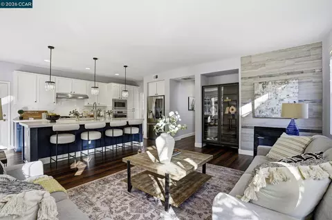 5244 S Montecito Dr, Concord, CA 94521