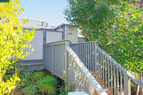 1608 Ashwood Dr, Martinez, CA 94553