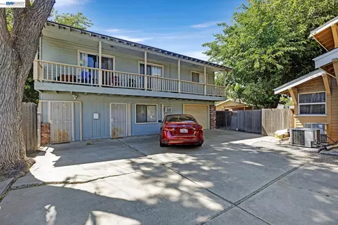 1241 Parker Ave, Tracy, CA 95376 photo 3