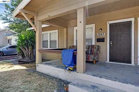 Exterior - 1243 Parker Ave, Tracy, CA 95376 photo 1 of 1
