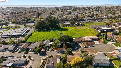 View/Area - 1509 Lassen Ct, Vallejo, CA 94591 photo 3 of 7