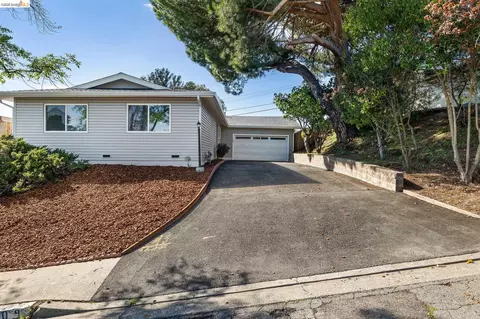 Exterior - 1509 Lassen Ct, Vallejo, CA 94591 photo 4 of 6