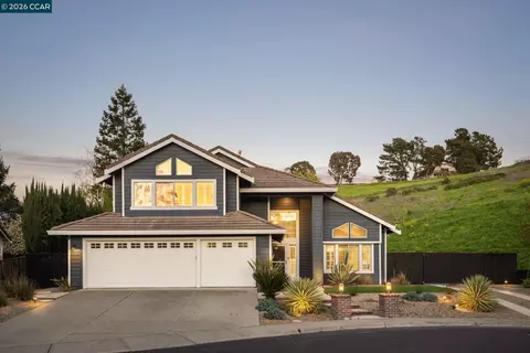 92 Hillview Dr, Danville, CA 94506