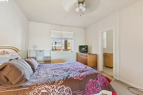 Bedroom - 88 E 6th St #215, Pittsburg, CA 94565 photo 4 of 6