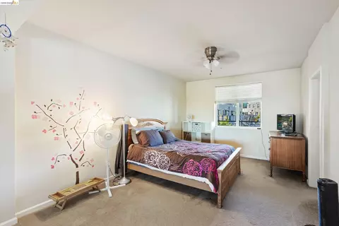 Bedroom - 88 E 6th St #215, Pittsburg, CA 94565 photo 3 of 6