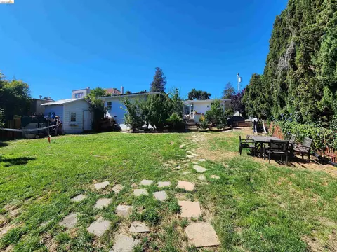 Exterior - 21 Monte Vista Ave, Vallejo, CA 94590 photo 6 of 13