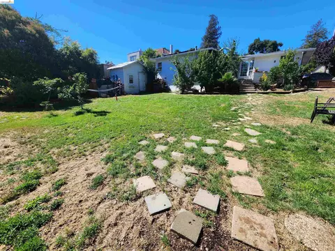 Exterior - 21 Monte Vista Ave, Vallejo, CA 94590 photo 7 of 13