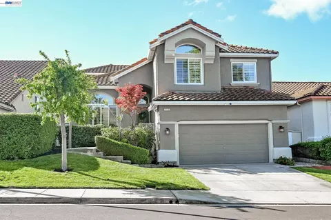 2135 Bluerock Cir, Concord, CA 94521 photo 1