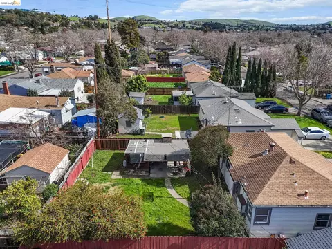 View/Area - 104 Foster St, Vallejo, CA 94591 photo 5 of 9