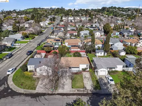 View/Area - 104 Foster St, Vallejo, CA 94591 photo 2 of 9