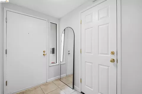 Entry Way - 18018 Sahara Rd, Hayward, CA 94541 photo 2 of 2