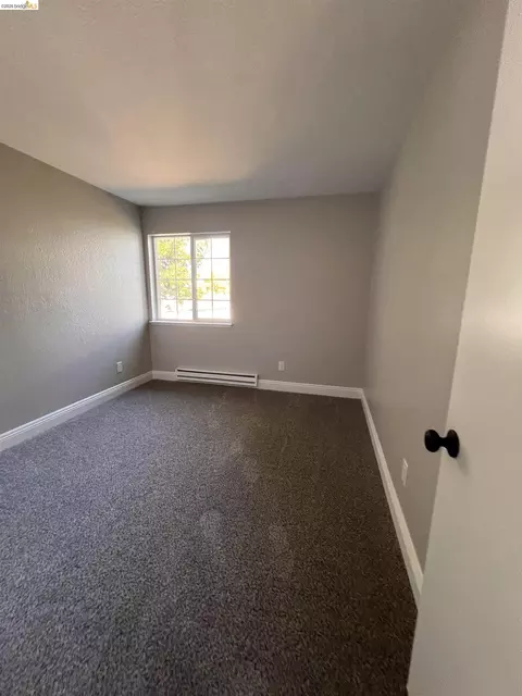 Bedroom - 297 Lighthouse Dr, Vallejo, CA 94590 photo 1 of 9