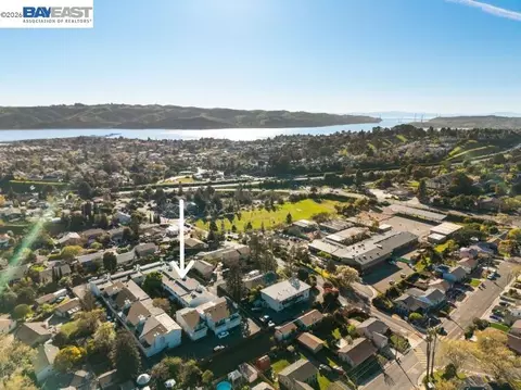 347 E T St, Benicia, CA 94510 photo 25