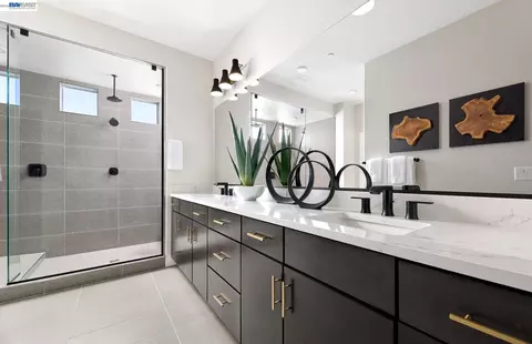 Bath - Undisclosed, Manteca, CA 95337 photo 1 of 1