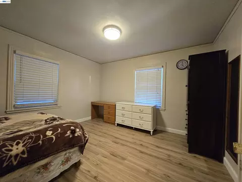 Bedroom - 2917 Telegraph Ave, Berkeley, CA 94705 photo 3 of 3