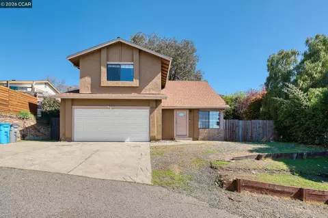 120 Persimmon Dr, Vallejo, CA 94589 photo 1