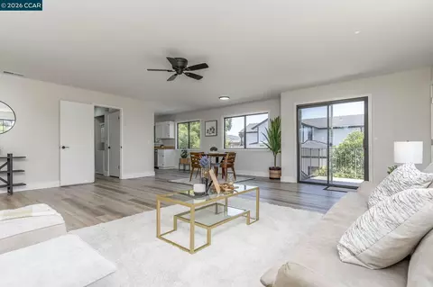 585 Studley St #4, Sonoma, CA 95476