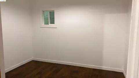 Bedroom - 414 E 12th St, Oakland, CA 94606 photo 1 of 1