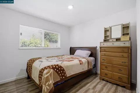 Bedroom - 26147 Danforth Ln, Hayward, CA 94545 photo 4 of 12