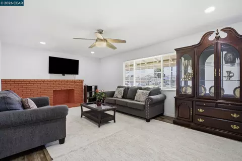 Living - 26147 Danforth Ln, Hayward, CA 94545 photo 2 of 4