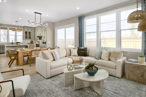 3851 Hereford Rd, Dublin, CA 94568