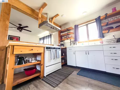 Kitchen - 609 E 7th St, Alturas, CA 96101 photo 2 of 2