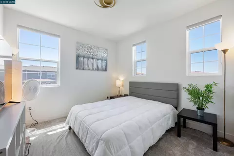 Bedroom - 6274 Carousel Ave, Tracy, CA 95377 photo 3 of 7