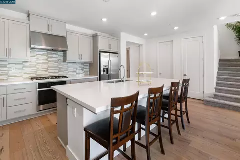 Kitchen - 6274 Carousel Ave, Tracy, CA 95377 photo 2 of 6