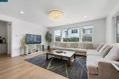 Living - 6274 Carousel Ave, Tracy, CA 95377 photo 1 of 1