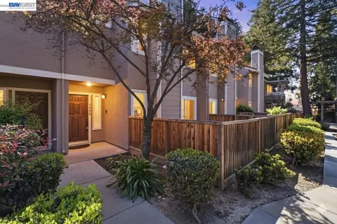 3867 Burton Cmn, Fremont, CA 94536
