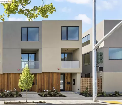 4037 Park Blvd, Oakland, CA 94602