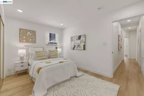 Bedroom - 1726 Eagle Ave, Alameda, CA 94501 photo 6 of 8