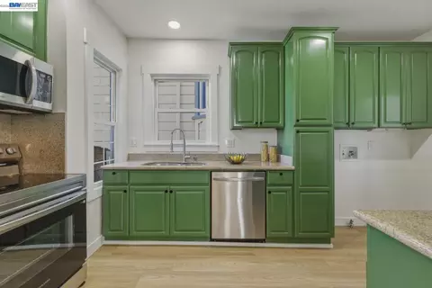 Other - 1726 Eagle Ave, Alameda, CA 94501 photo 3 of 10