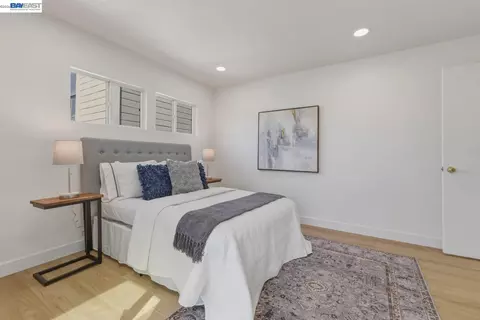 Bedroom - 1726 Eagle Ave, Alameda, CA 94501 photo 7 of 8