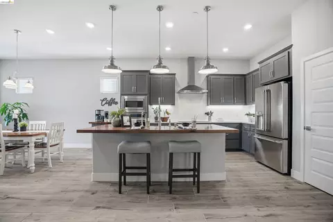 1820 Morello Dr, Brentwood, CA 94513