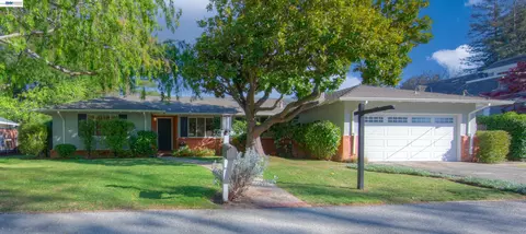 1785 Holly Ave, Menlo Park, CA 94025