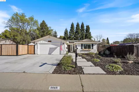 5665 Arcadia Ave, Loomis, CA 95650 photo 1