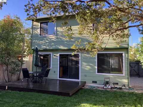 Exterior - 181 Yachtsman Dr, Vallejo, CA 94591 photo 7 of 15