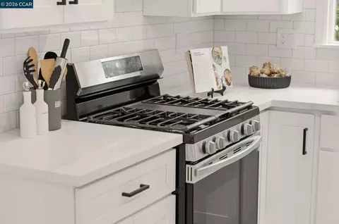 Kitchen - 3214 California St, Berkeley, CA 94703 photo 6 of 11