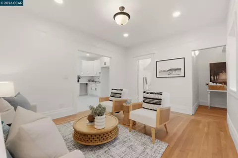 Living - 3214 California St, Berkeley, CA 94703 photo 4 of 9