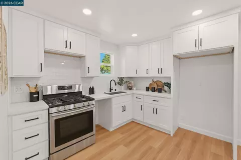Kitchen - 3214 California St, Berkeley, CA 94703 photo 11 of 11