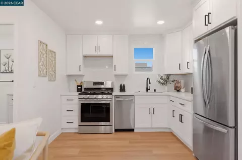 Kitchen - 3214 California St, Berkeley, CA 94703 photo 7 of 11