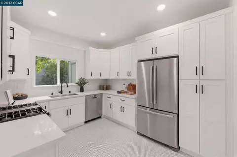 Kitchen - 3214 California St, Berkeley, CA 94703 photo 4 of 11